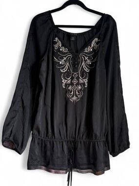 WHITE HOUSE BLACK MARKET • BLOUSES Woman’s